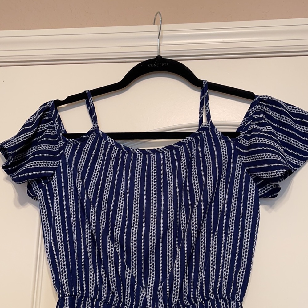 Romper - Picture 2 of 3